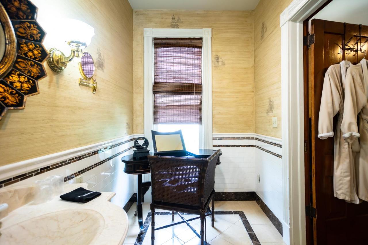 Historic Webster House Bed And Breakfast Inn 湾城 外观 照片