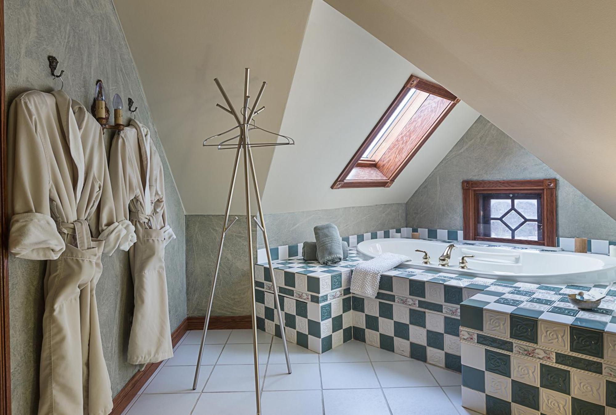 Historic Webster House Bed And Breakfast Inn 湾城 外观 照片