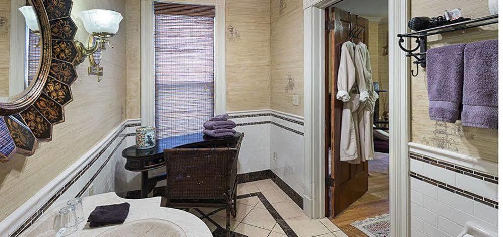 Historic Webster House Bed And Breakfast Inn 湾城 外观 照片