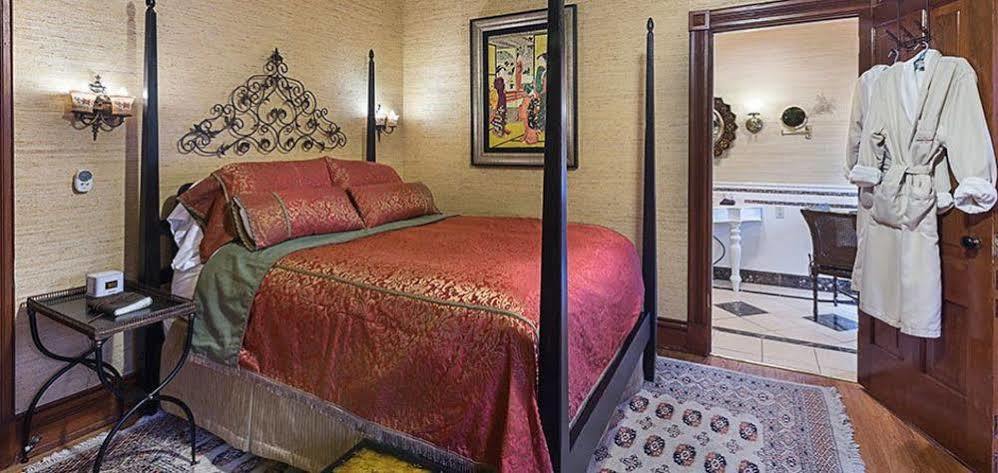 Historic Webster House Bed And Breakfast Inn 湾城 外观 照片